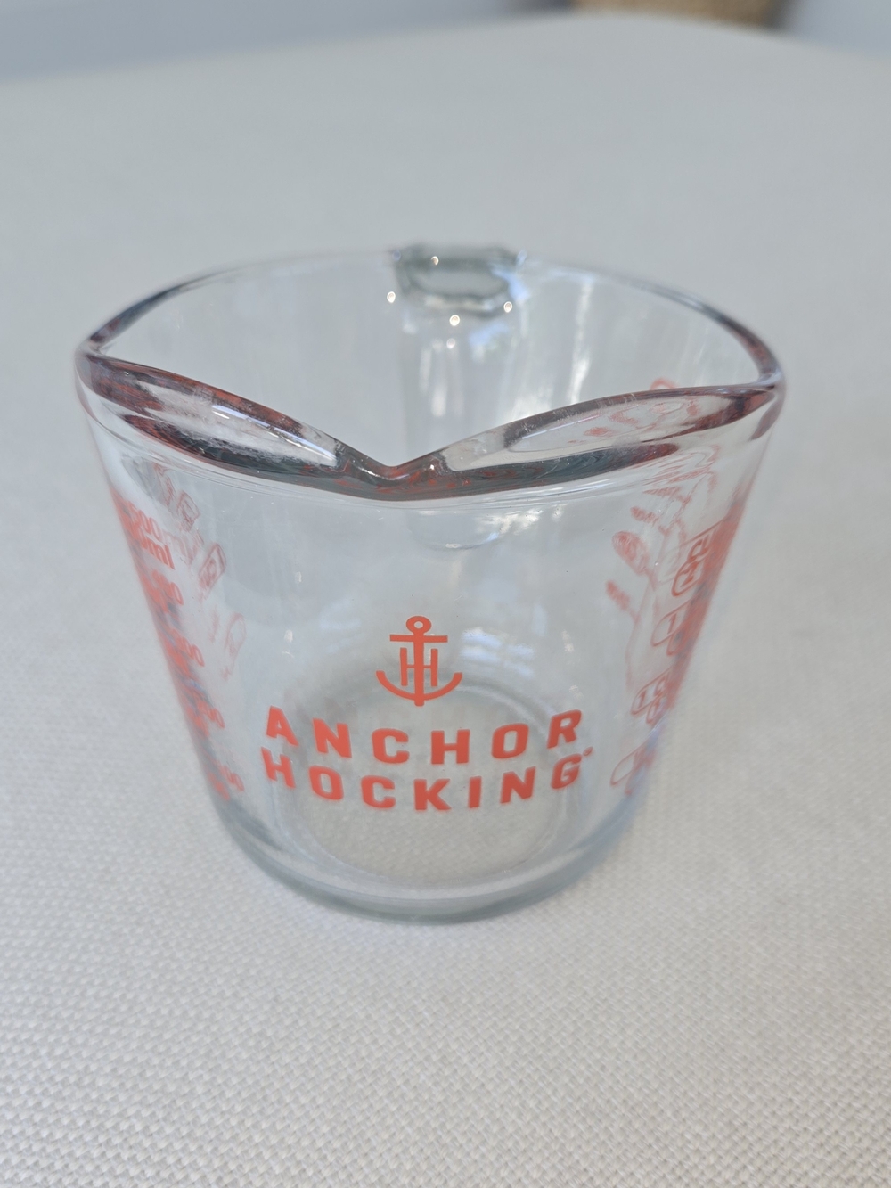Anchor Hocking Clear Glass Measuring Cup with Orange-Red Print